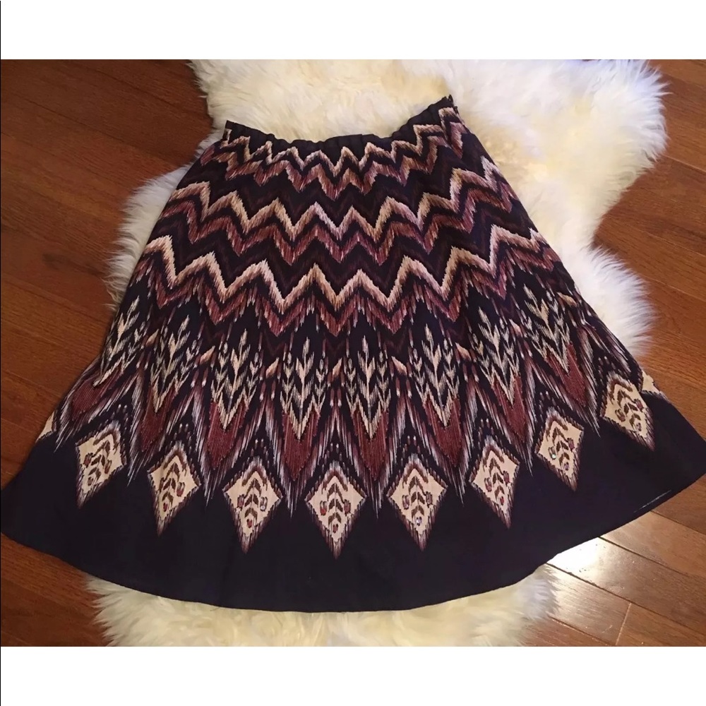 Access Liz Claiborne Navy Print Side Zip Skirt